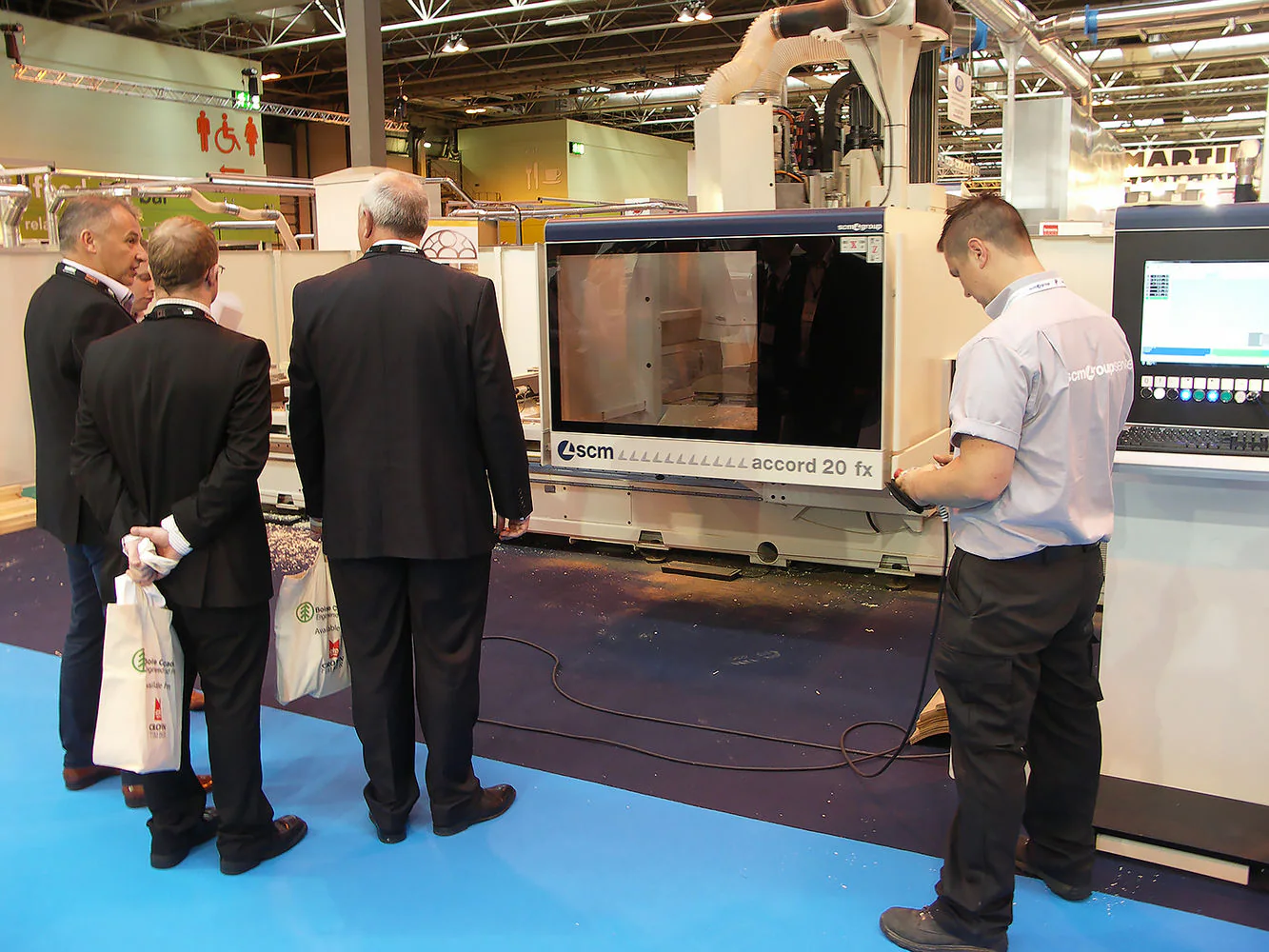 Successful W14 for Scm Group