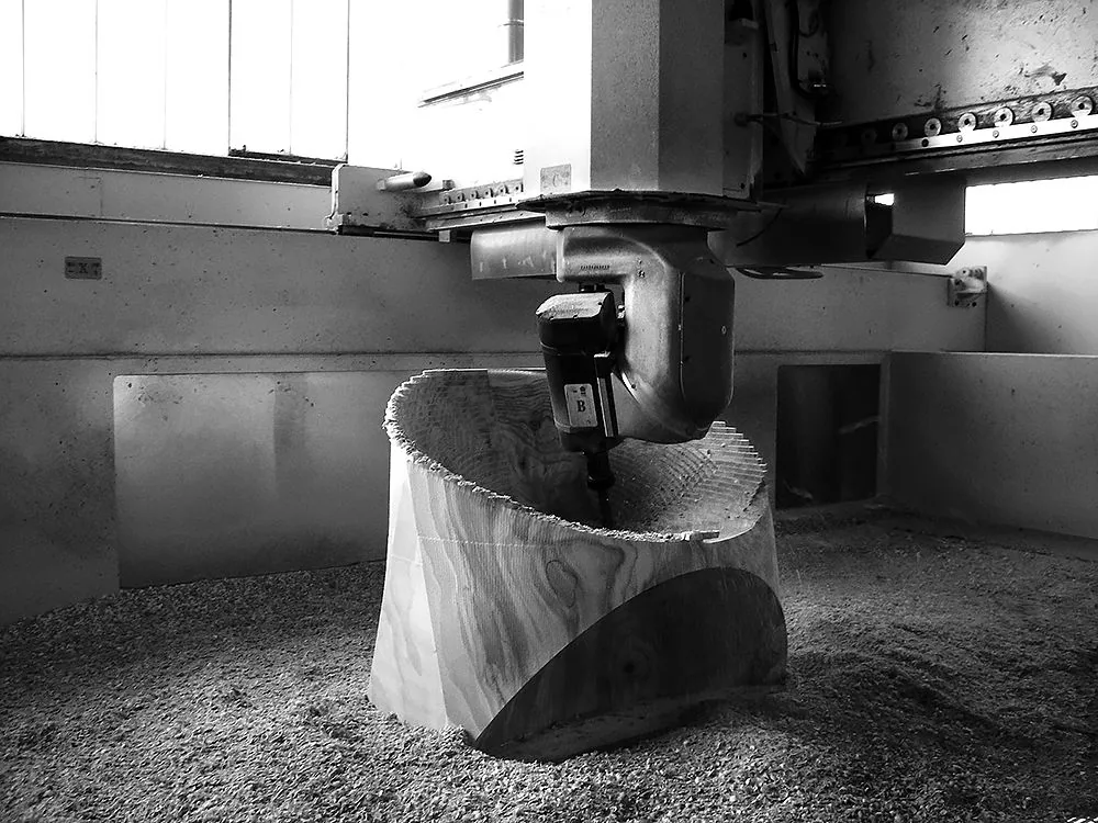 DER FERNSEHSENDER LA5 ZEIGT DIE TECHNOLOGIEN DER SCM GROUP MIT RIVA 1920