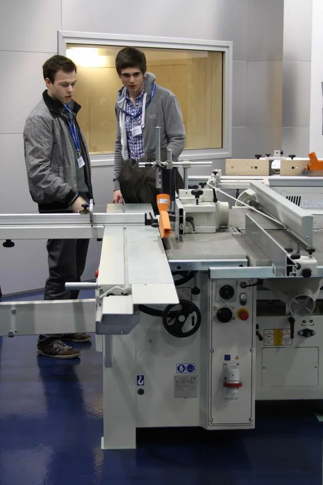 Belgian students visit SCM Group