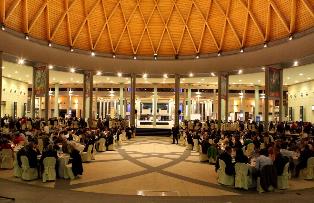 A Tango rhythm menu at the Scm Group Technodomus dinner 