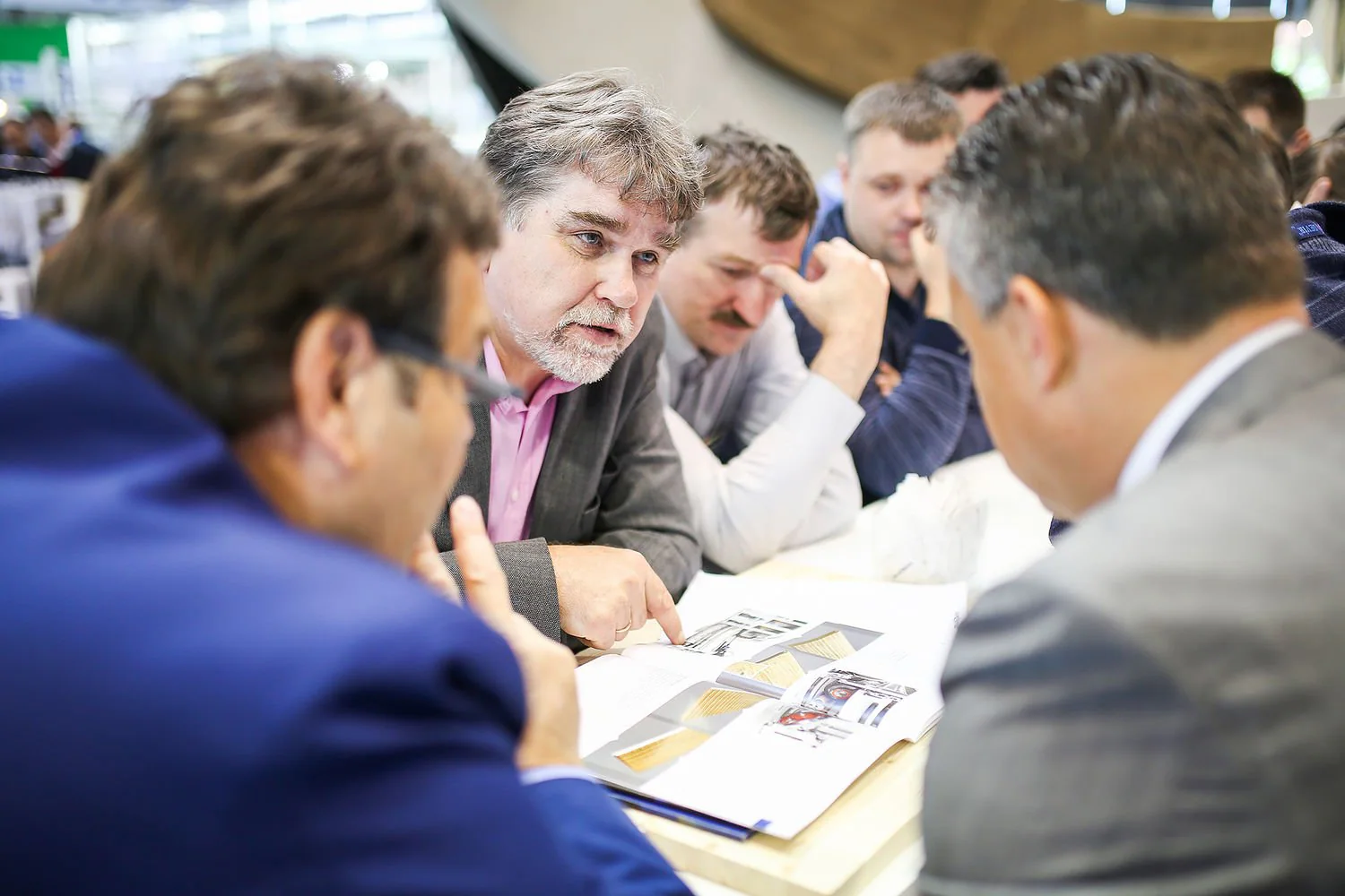 We build the future with the latest wooden construction technologies