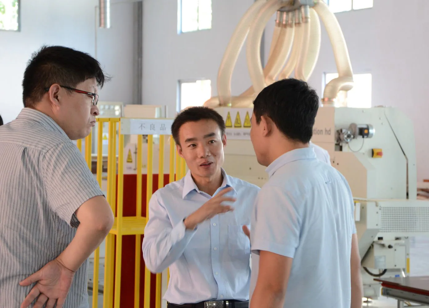 Successful opening ceremony of panel furniture cloud intelligent factory in China.