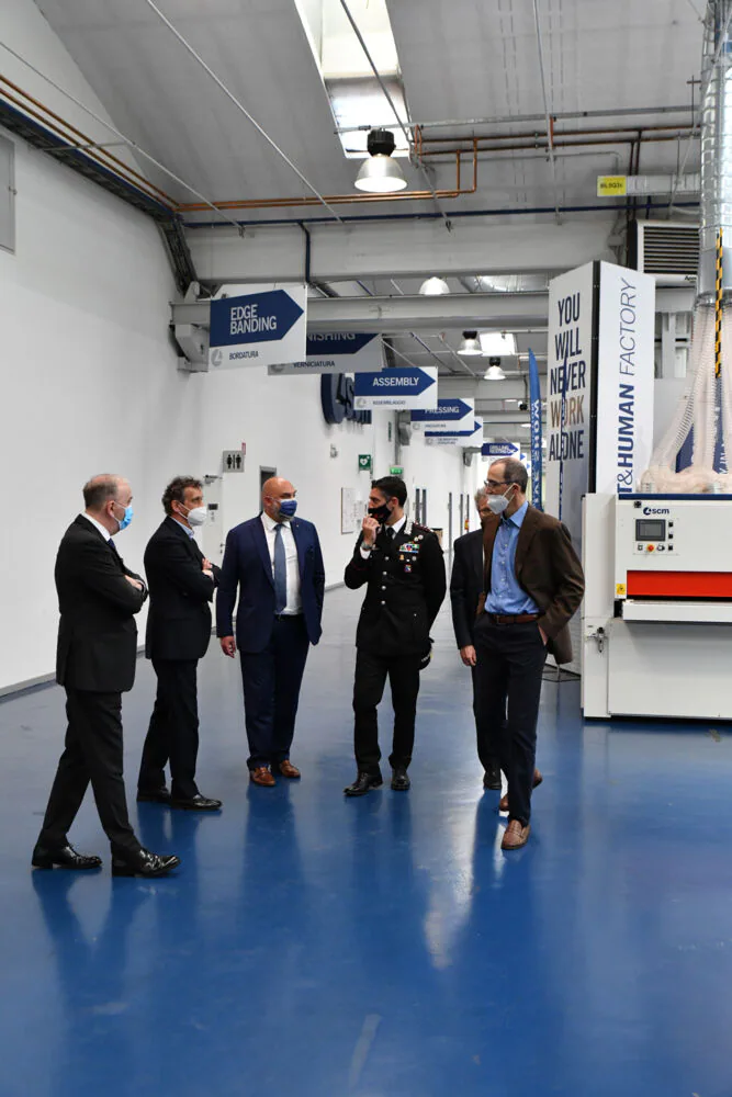 Visita in Scm Group del nuovo comandante provinciale dei carabinieri Colonnello Mario La Mura