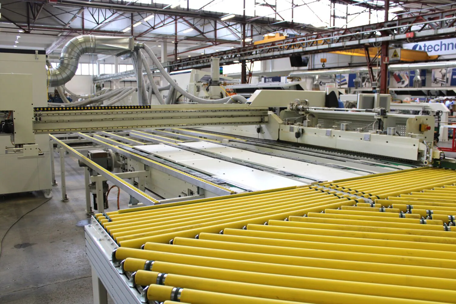 Taiwan Order Furniture chooses SCM for a new high-efficiency edge banding line