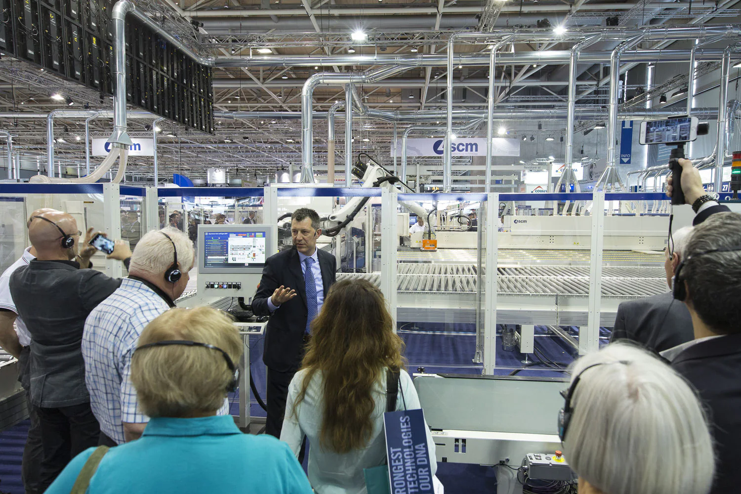 汉诺威日志。SCM展示大额数目，2017年以双位数增长启幕