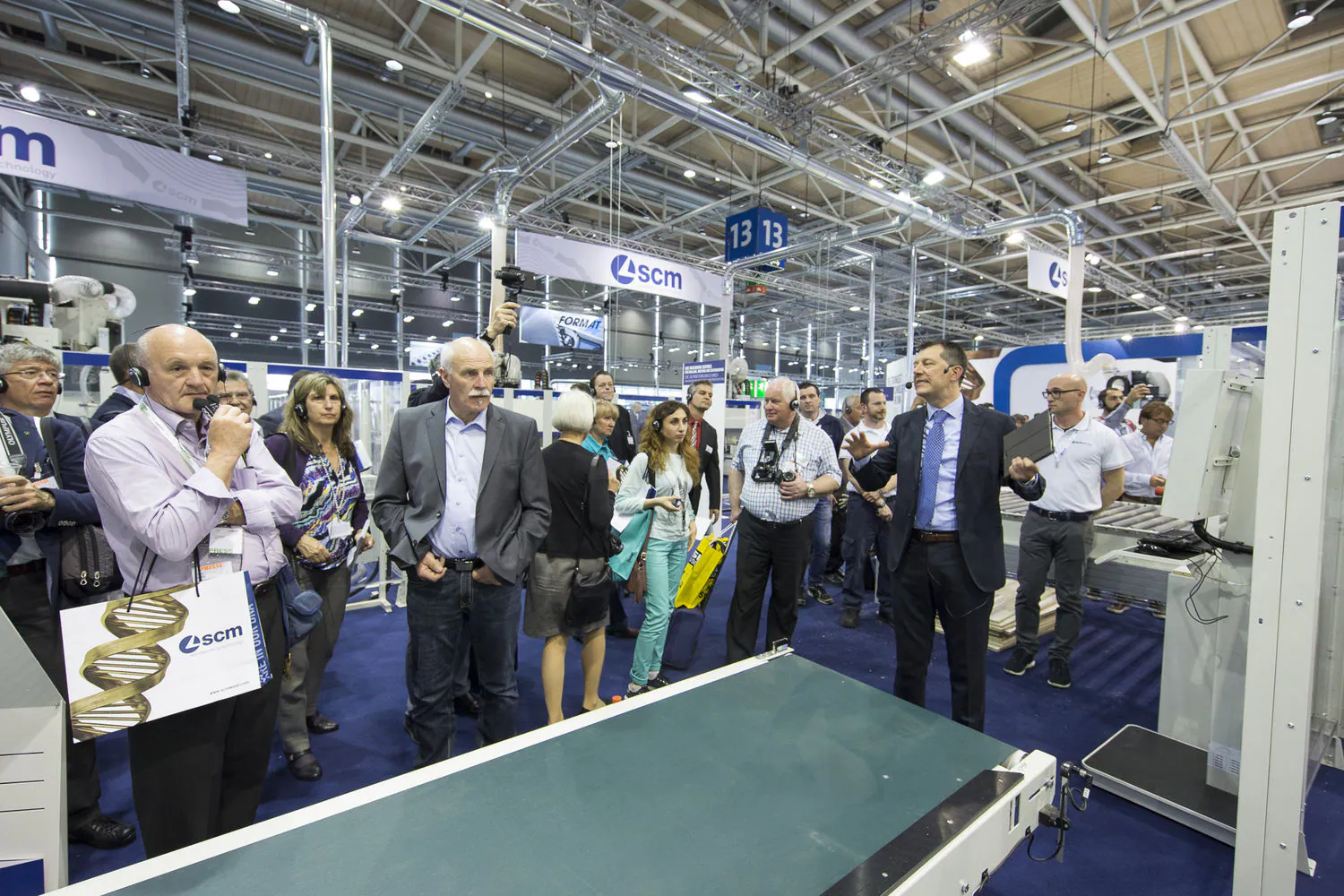 汉诺威日志。SCM展示大额数目，2017年以双位数增长启幕