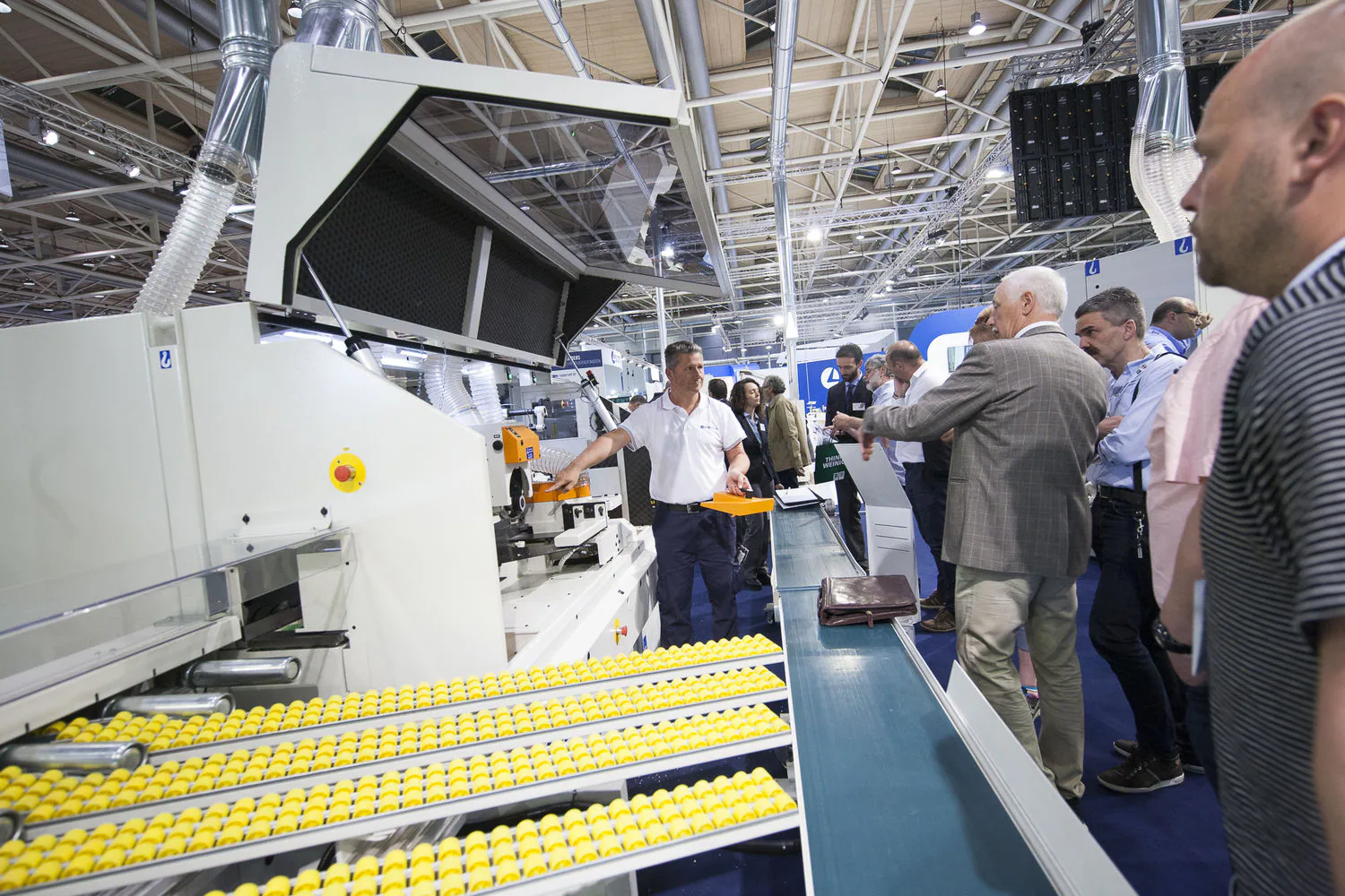 汉诺威日志。SCM展示大额数目，2017年以双位数增长启幕