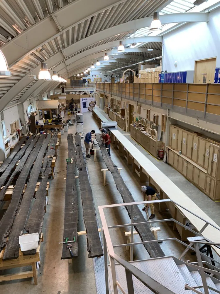 SCM partner tecnologico del progetto “Fenland Black Oak Table” 